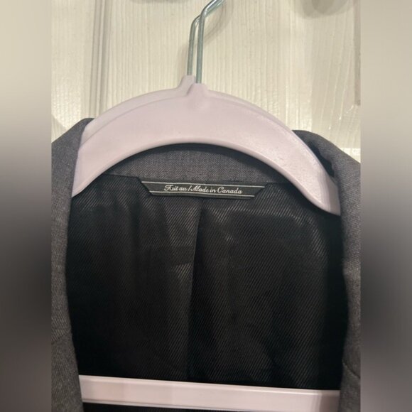 Black by Vera Wang Suite Jacket - Picture 3 of 5